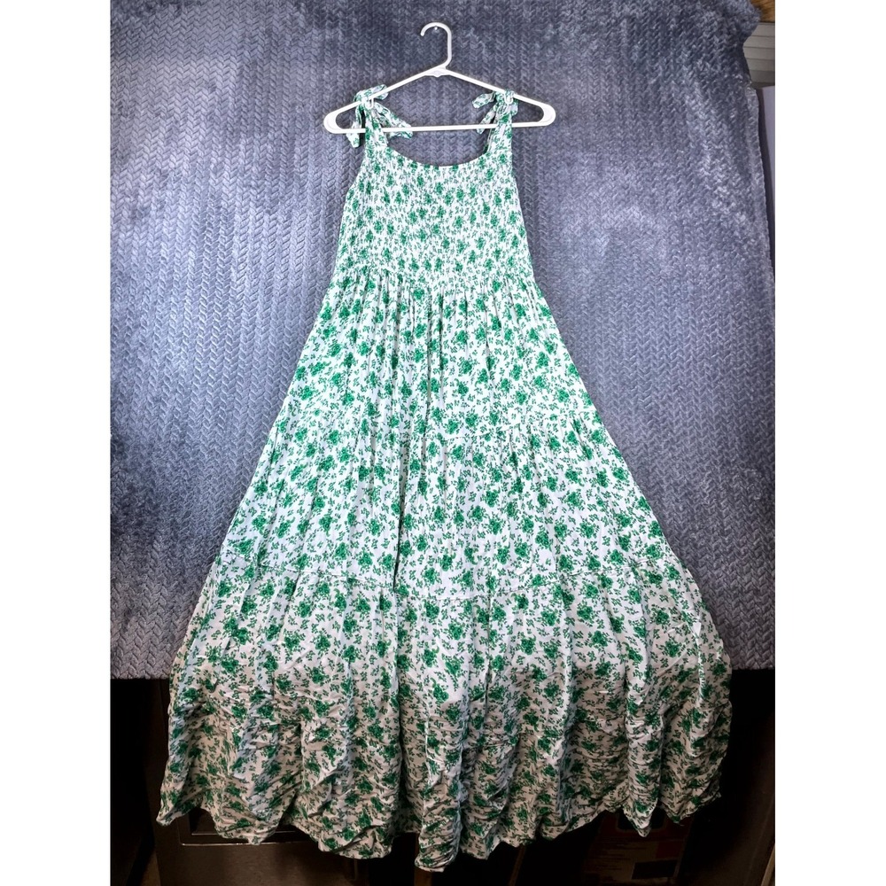 Angel Maternity Tiered Maxi Dress Womens Medium Green White Floral Smocked Tie